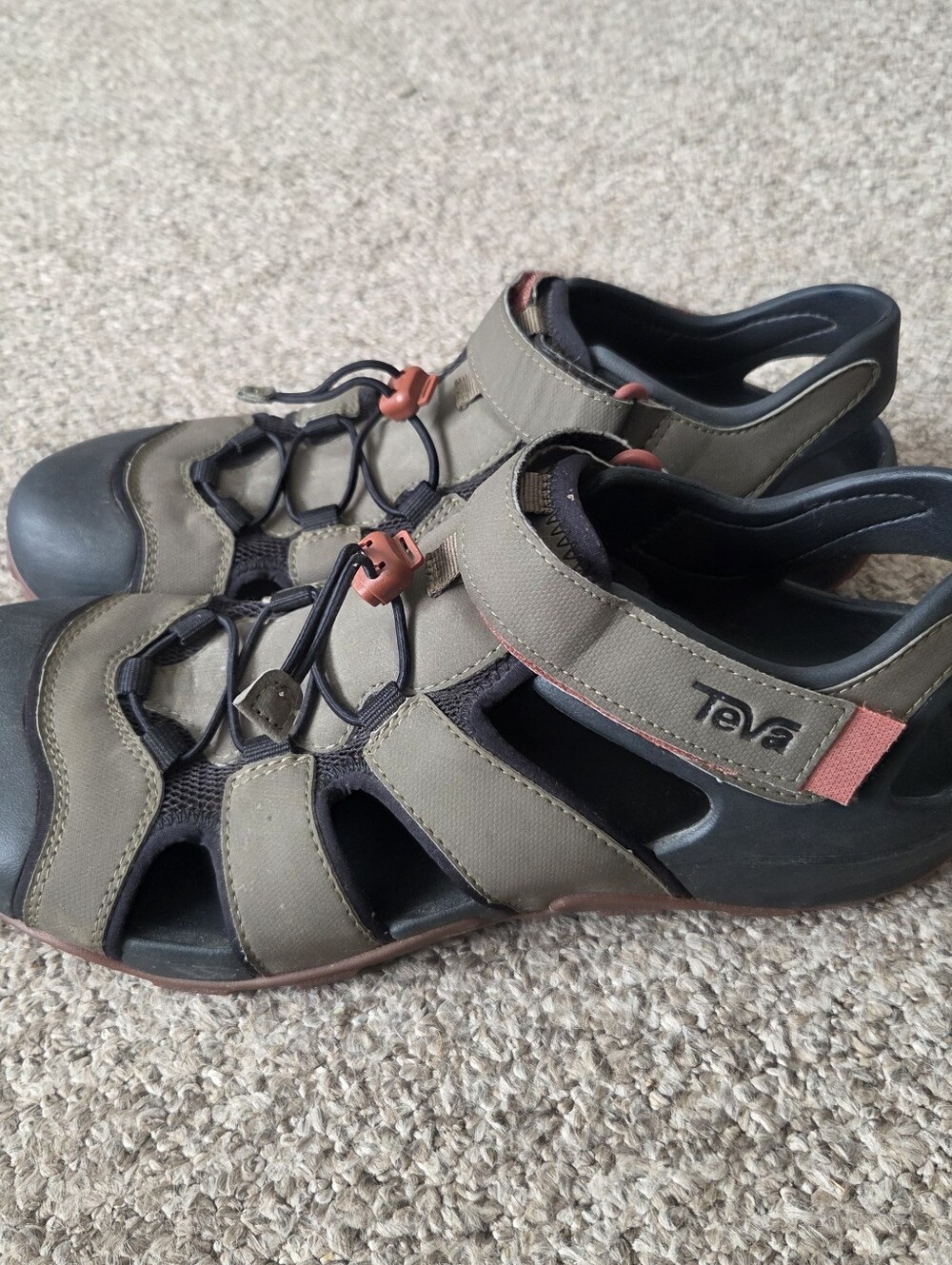 Teva Flintwood Water Sandals Mens Sz 11 Dark Olive Green Hiking Trail Shoes